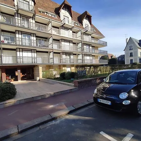 - Phalenes Proche Cid Deauville